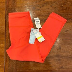 NWT Zella Studio Lite Crop Leggings, Red Firelight, Women’s XS